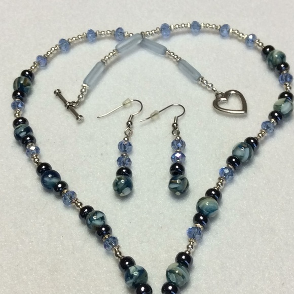 FINAL SALE PRICE Blue Stone, Metal, Bead & Crystal Necklace & ER’s - Picture 2 of 4